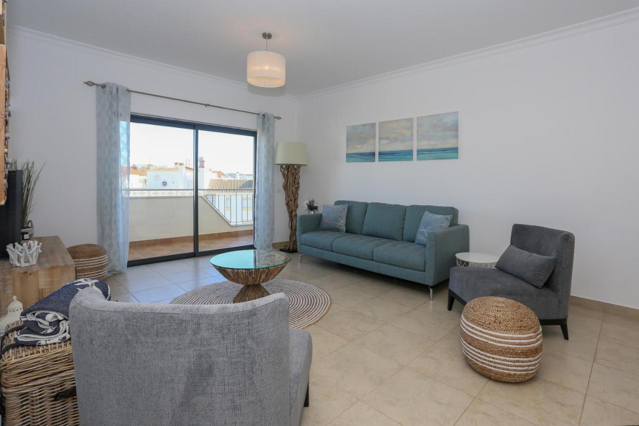 3 Bedroom Apartment With Indoor Pool Central Lagos Buitenkant foto
