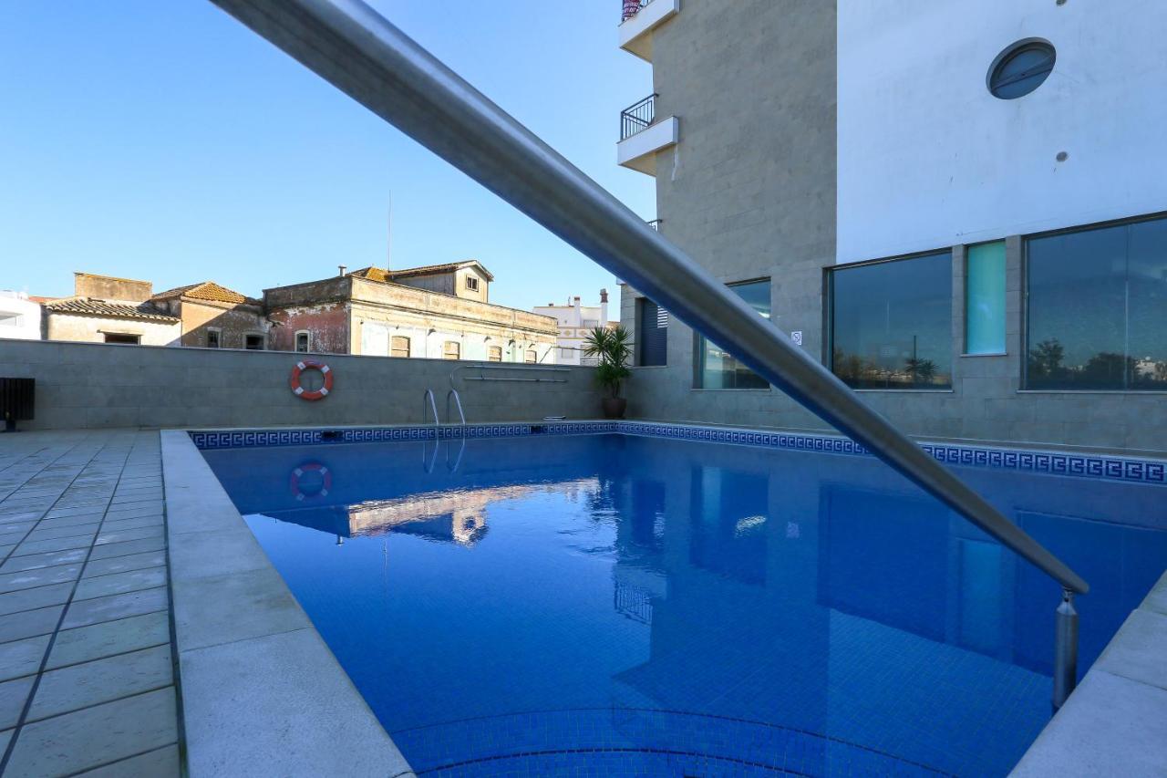 3 Bedroom Apartment With Indoor Pool Central Lagos Buitenkant foto