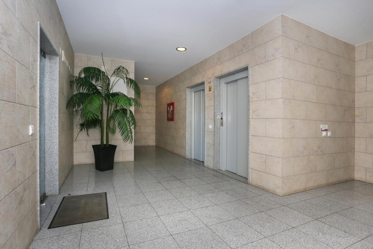 3 Bedroom Apartment With Indoor Pool Central Lagos Buitenkant foto