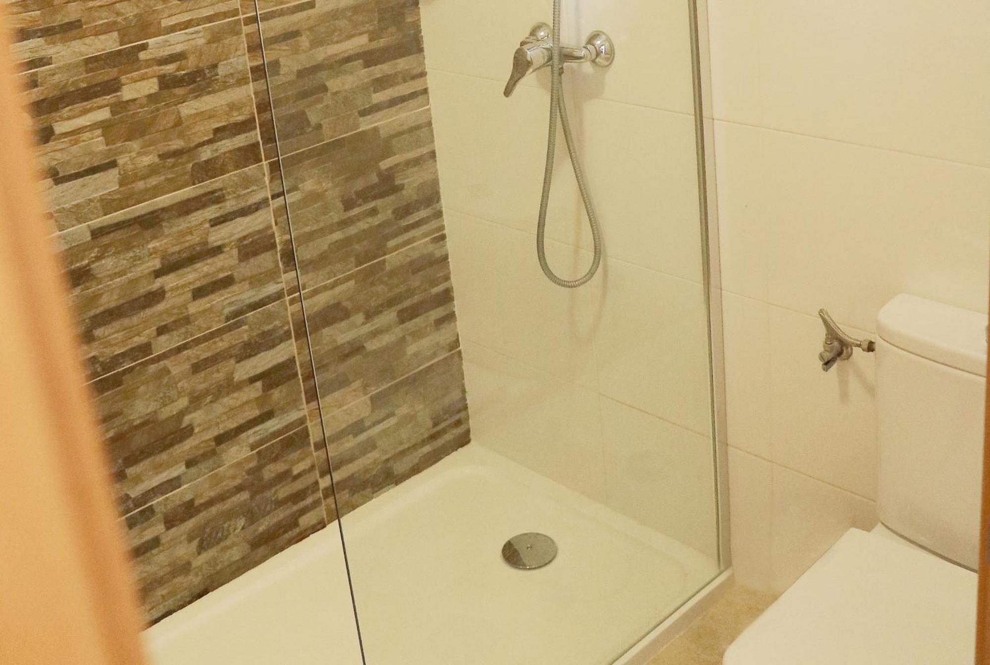 3 Bedroom Apartment With Indoor Pool Central Lagos Buitenkant foto